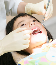 小児歯科治療風景